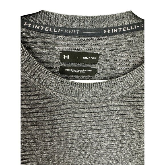 Under Armour Gray IntelliKnit Phantom 2.0 Crewneck Base Top Womens Sz Small - Picture 2 of 10